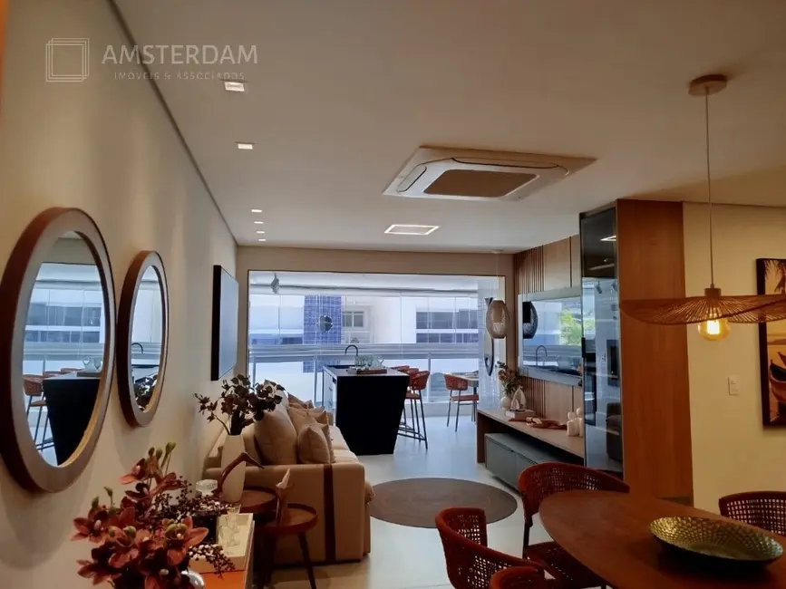 Foto 1 de Apartamento com 3 quartos à venda, 127m2 em Bertioga - SP