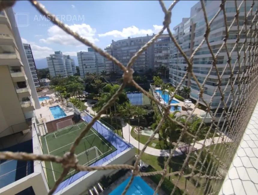 Apartamento com 4 quartos à venda, 190m2 em Bertioga - SP - imagem 7 Foto 7 de Apartamento com 4 quartos à venda, 190m2 em Bertioga - SP