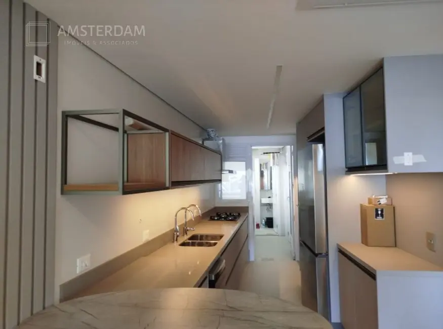 Foto 7 de Apartamento com 4 quartos à venda, 140m2 em Bertioga - SP