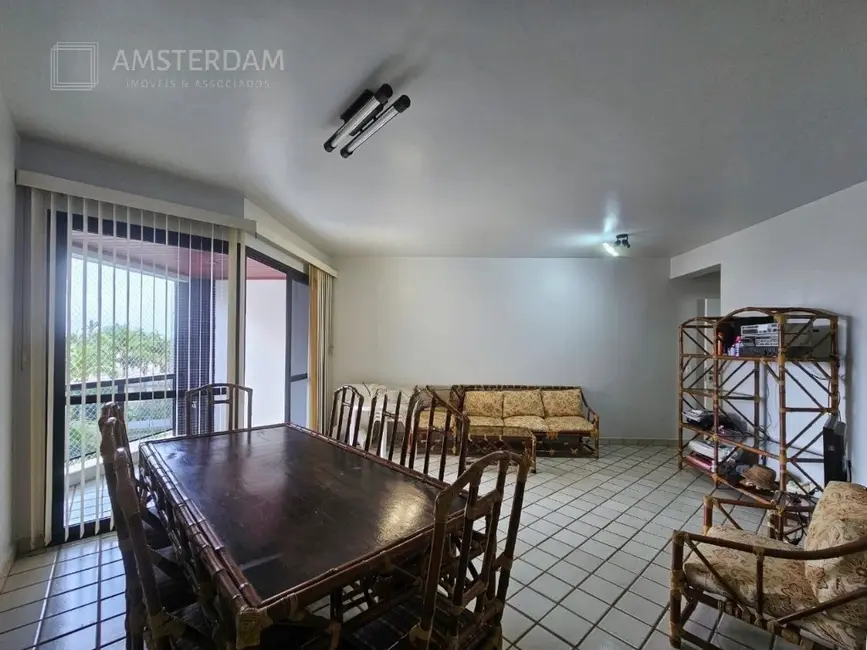 Foto 9 de Apartamento com 3 quartos à venda, 142m2 em Bertioga - SP