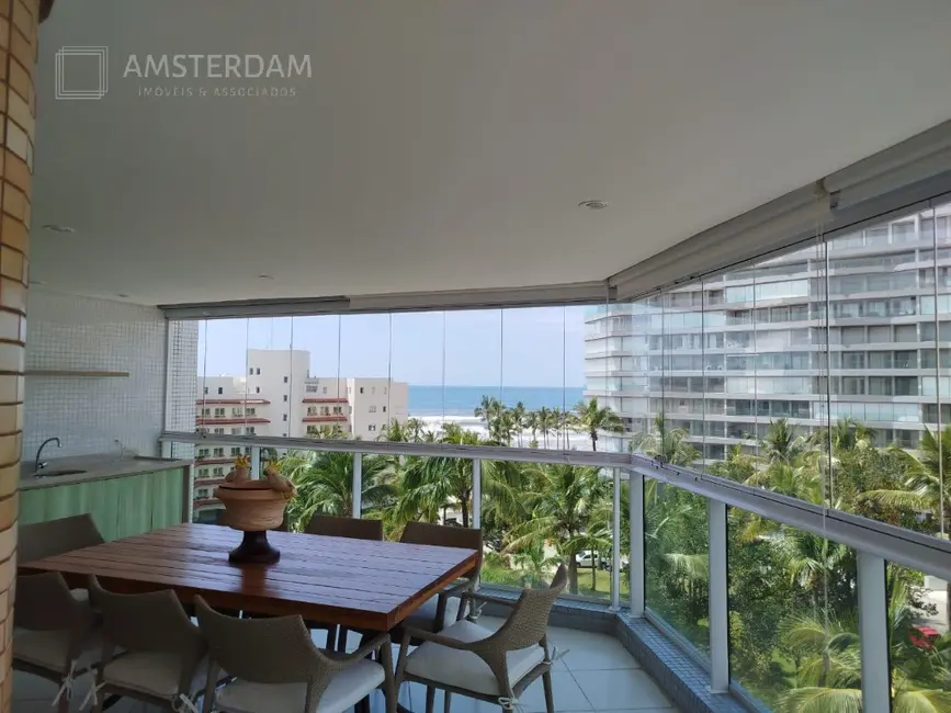 Foto 9 de Apartamento com 4 quartos à venda, 200m2 em Bertioga - SP