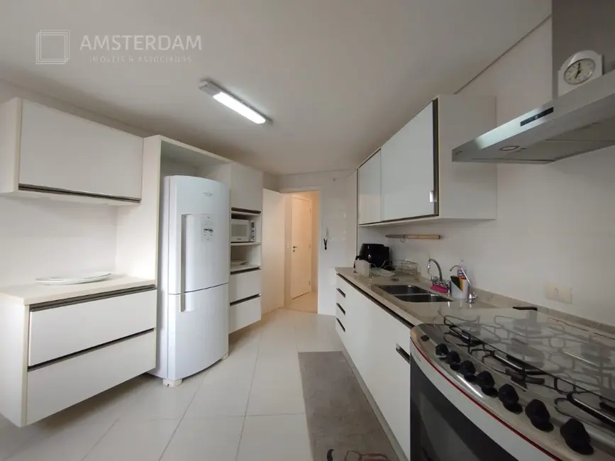 Foto 7 de Apartamento com 4 quartos à venda, 200m2 em Bertioga - SP