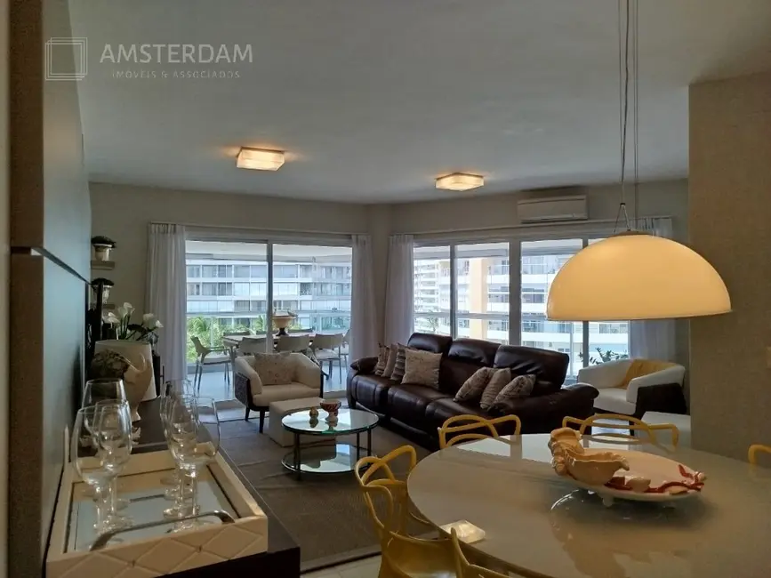 Foto 5 de Apartamento com 4 quartos à venda, 200m2 em Bertioga - SP