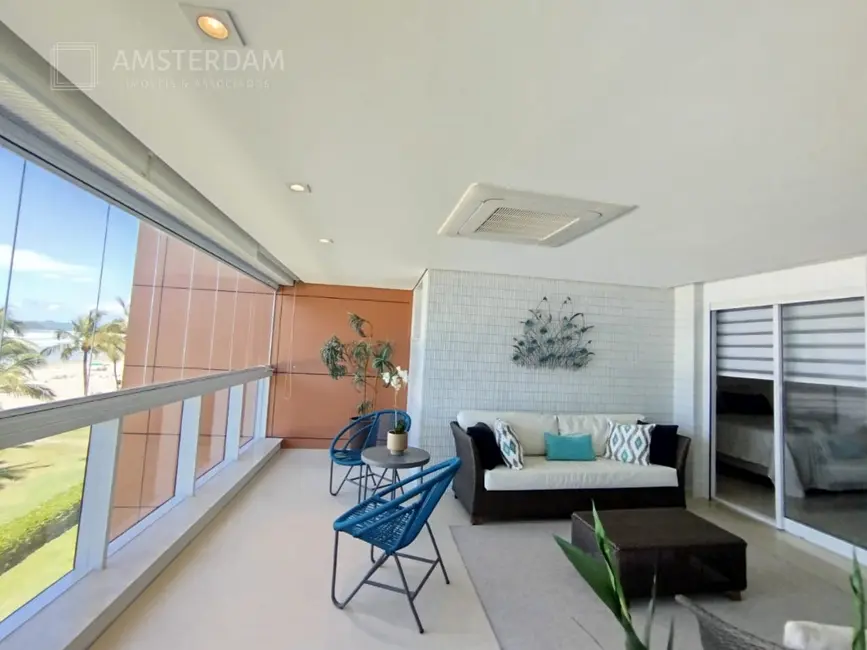 Foto 8 de Apartamento com 4 quartos à venda, 236m2 em Bertioga - SP