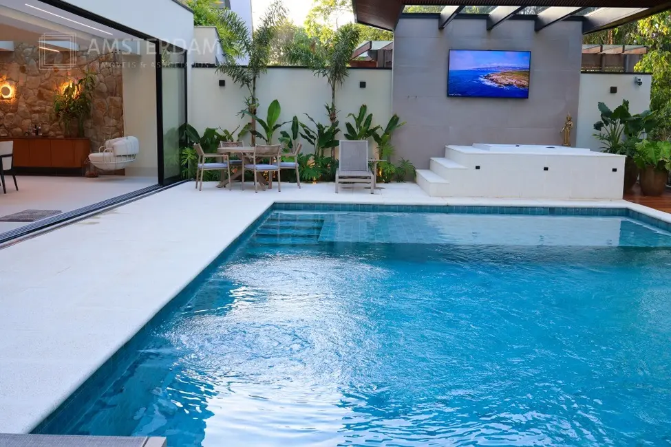 Foto 8 de Casa de Condomínio com 7 quartos à venda, 738m2 em Bertioga - SP