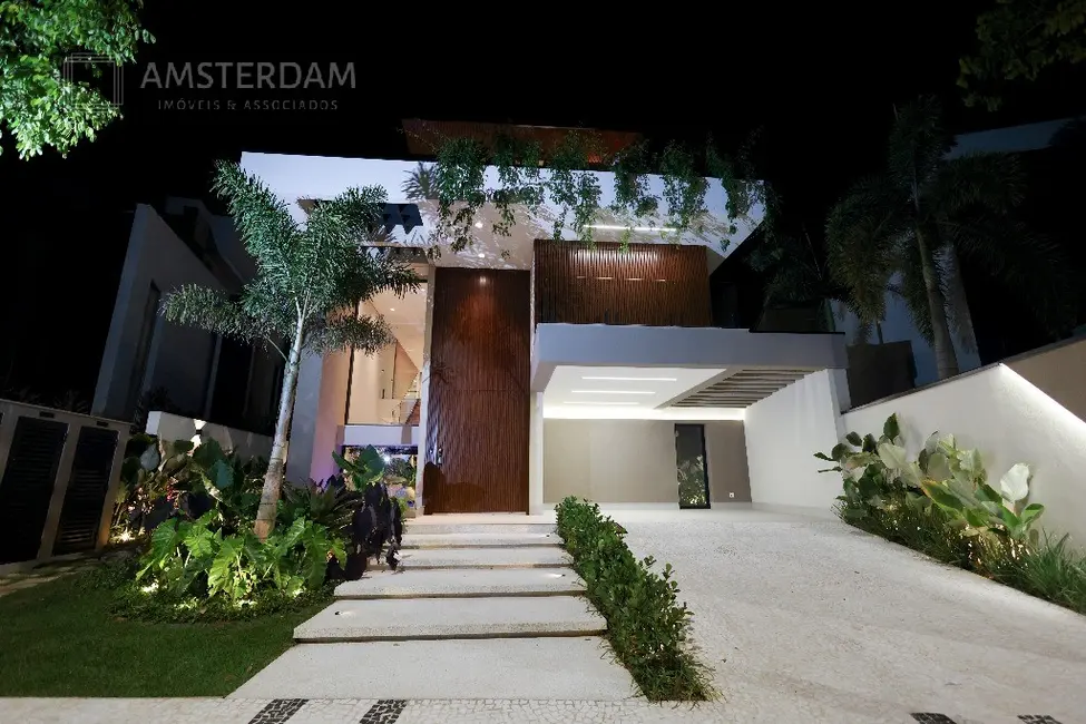 Foto 3 de Casa de Condomínio com 7 quartos à venda, 738m2 em Bertioga - SP