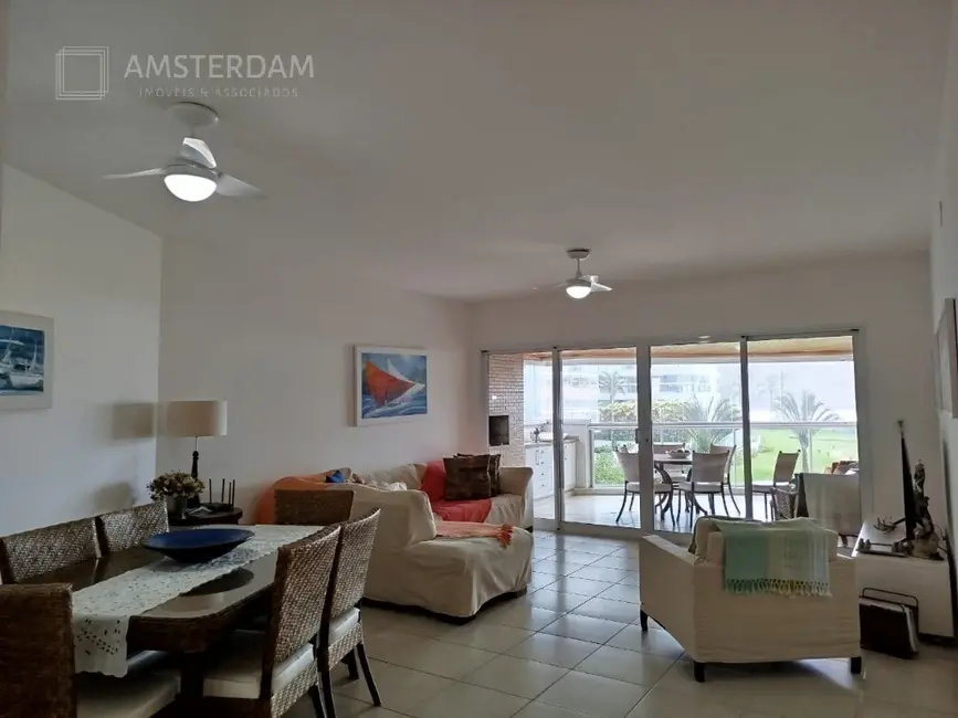 Foto 7 de Apartamento com 3 quartos à venda, 146m2 em Bertioga - SP