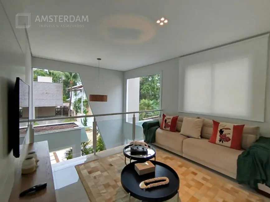 Foto 5 de Casa de Condomínio com 6 quartos à venda, 286m2 em Bertioga - SP