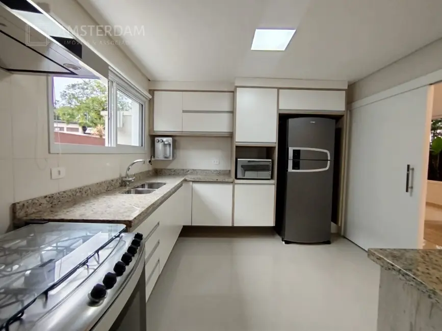 Foto 8 de Casa de Condomínio com 6 quartos à venda, 286m2 em Bertioga - SP