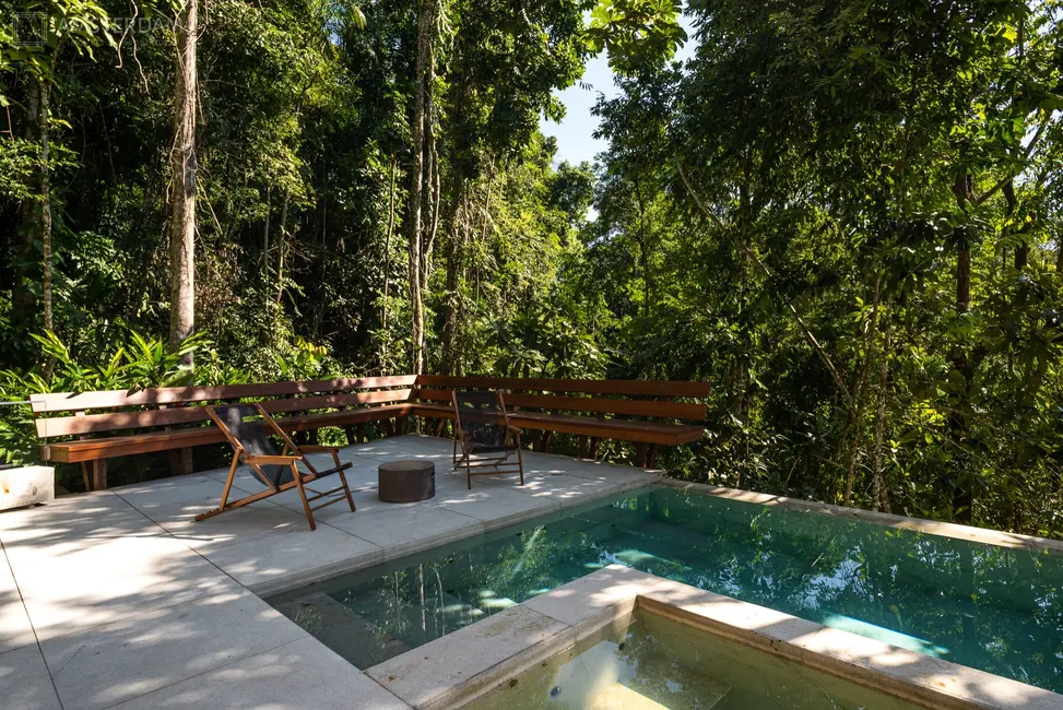 Casa de Condomínio com 4 quartos para alugar, 550m2 em Guaruja - SP - imagem 6 Foto 6 de Casa de Condomínio com 4 quartos para alugar, 550m2 em Guaruja - SP