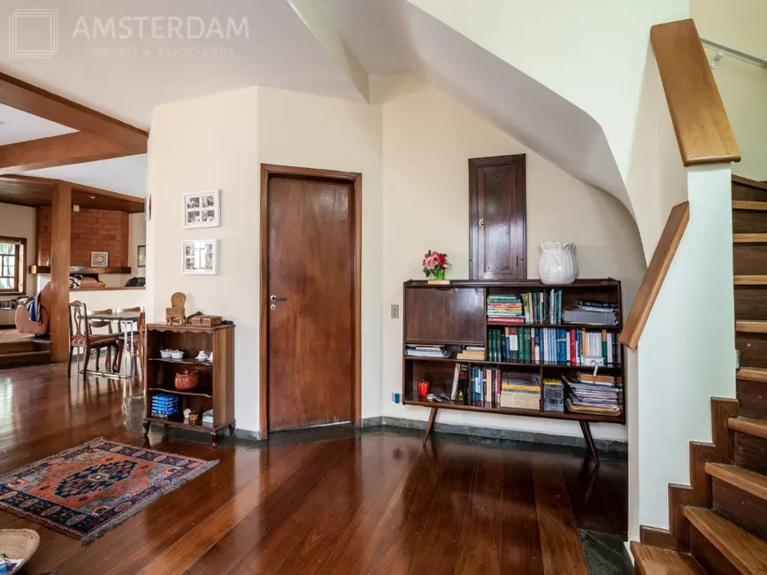 Foto 2 de Casa com 4 quartos à venda, 300m2 em Jardim das Bandeiras, São Paulo - SP