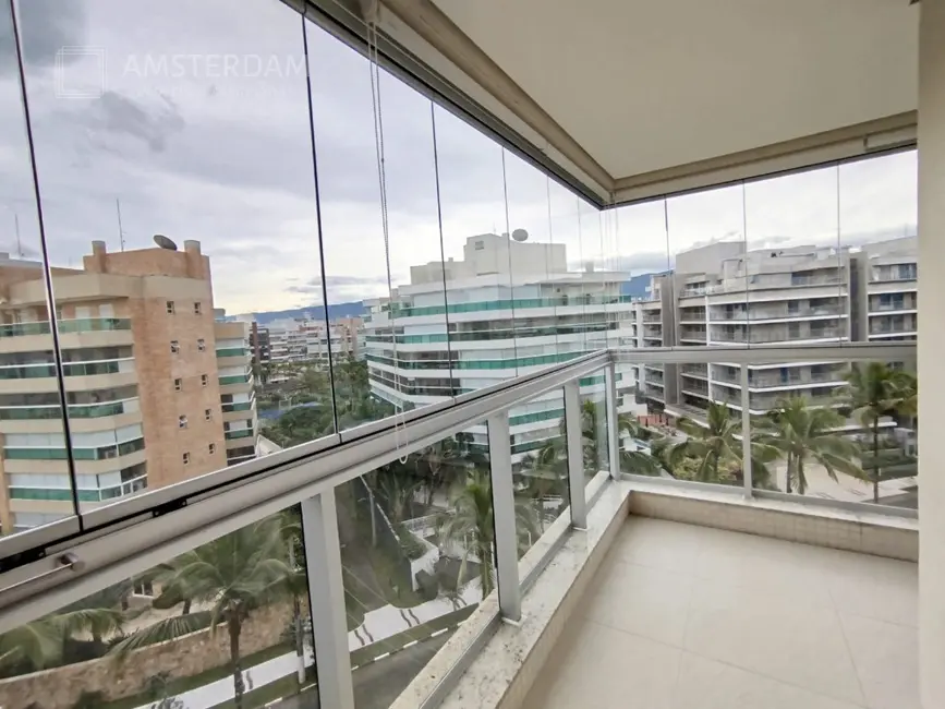Foto 6 de Apartamento com 5 quartos à venda, 226m2 em Bertioga - SP