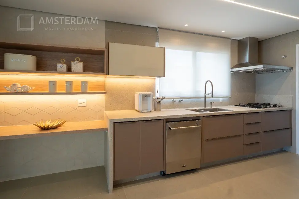 Foto 8 de Apartamento com 5 quartos à venda, 513m2 em Bertioga - SP