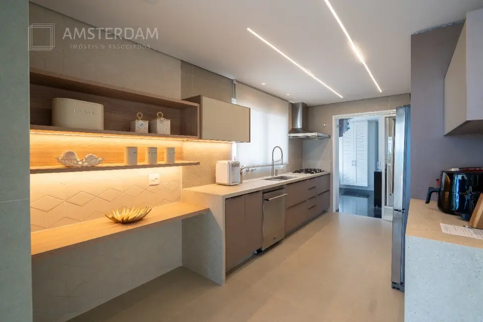 Foto 4 de Apartamento com 5 quartos à venda, 513m2 em Bertioga - SP