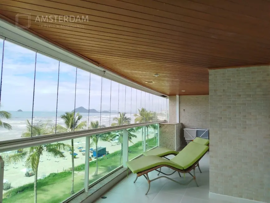 Foto 9 de Apartamento com 4 quartos à venda, 222m2 em Bertioga - SP