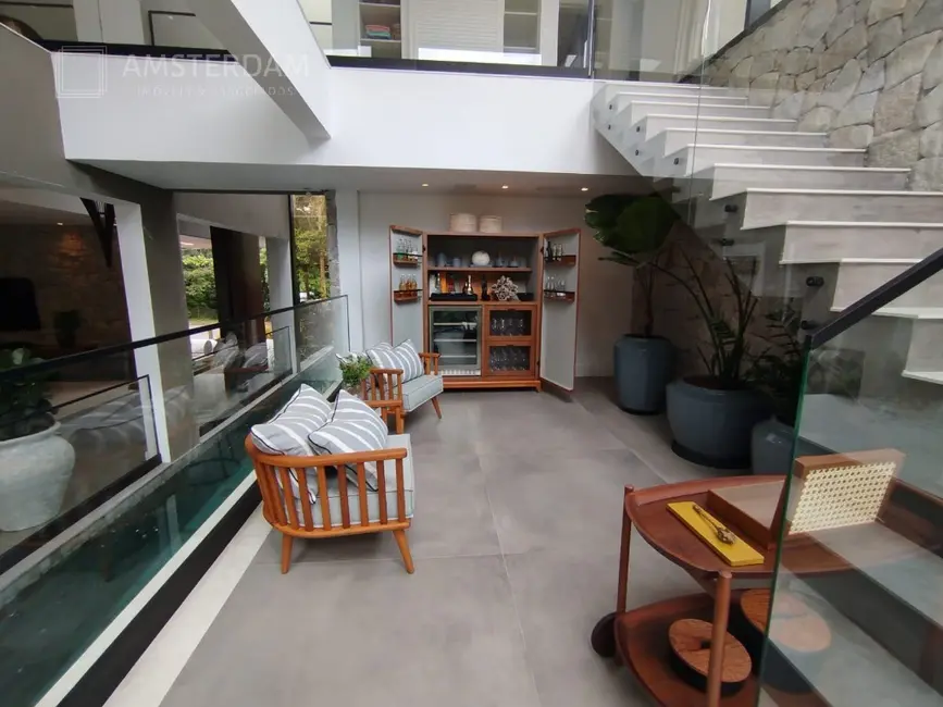 Foto 2 de Casa de Condomínio com 6 quartos à venda, 855m2 em Bertioga - SP