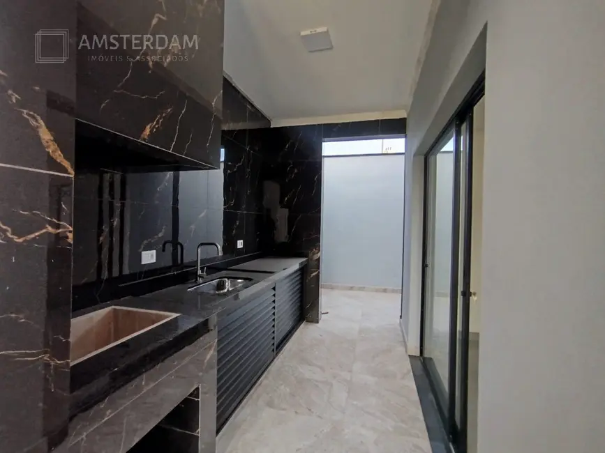 Foto 8 de Casa com 4 quartos à venda, 120m2 em Bertioga - SP