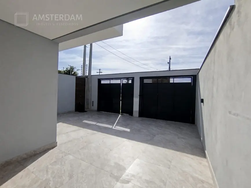 Foto 4 de Casa com 4 quartos à venda, 120m2 em Bertioga - SP