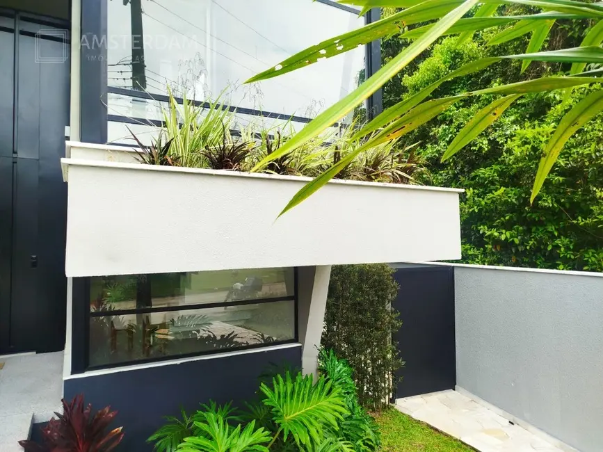 Foto 4 de Casa de Condomínio com 5 quartos à venda, 480m2 em Bertioga - SP