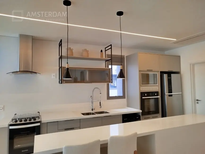 Foto 6 de Apartamento com 4 quartos à venda, 203m2 em Bertioga - SP