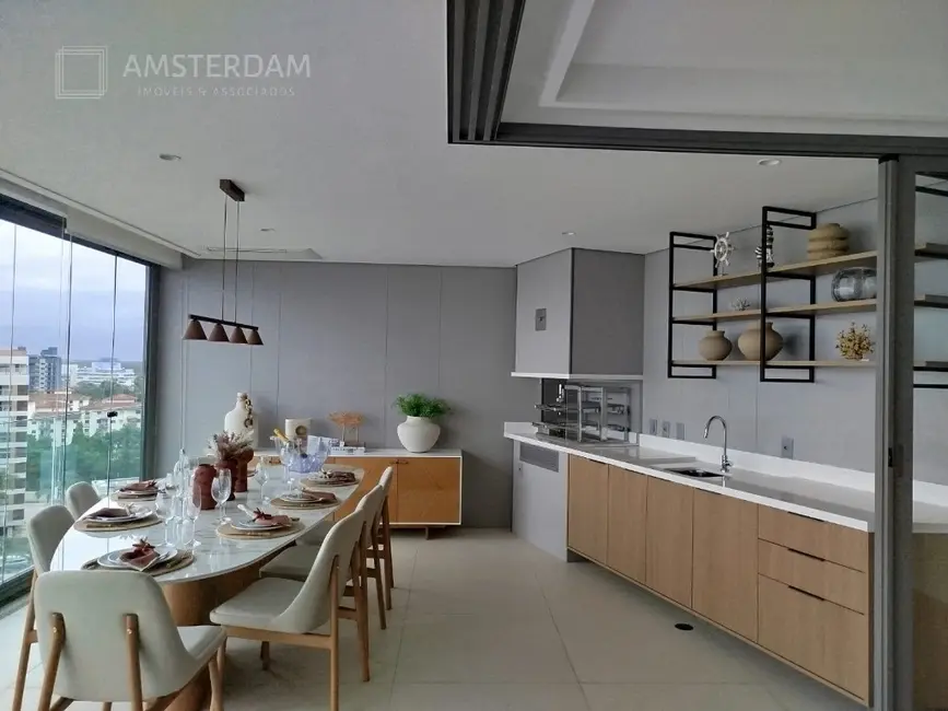 Foto 3 de Apartamento com 4 quartos à venda, 203m2 em Bertioga - SP