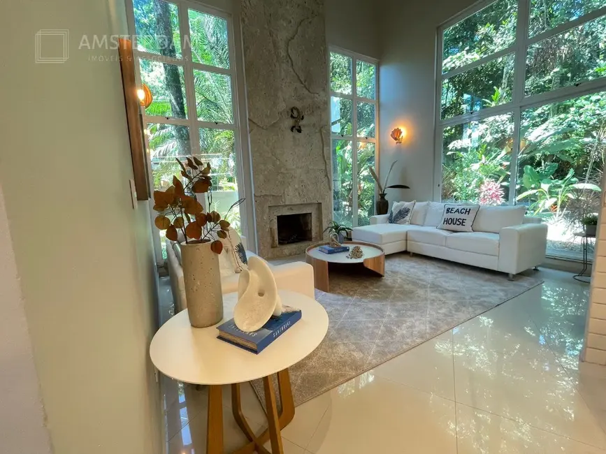 Foto 2 de Casa de Condomínio com 5 quartos à venda, 434m2 em Bertioga - SP