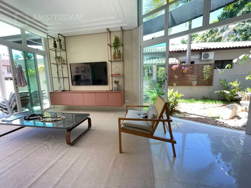 Foto 7 de Casa de Condomínio com 5 quartos à venda, 434m2 em Bertioga - SP