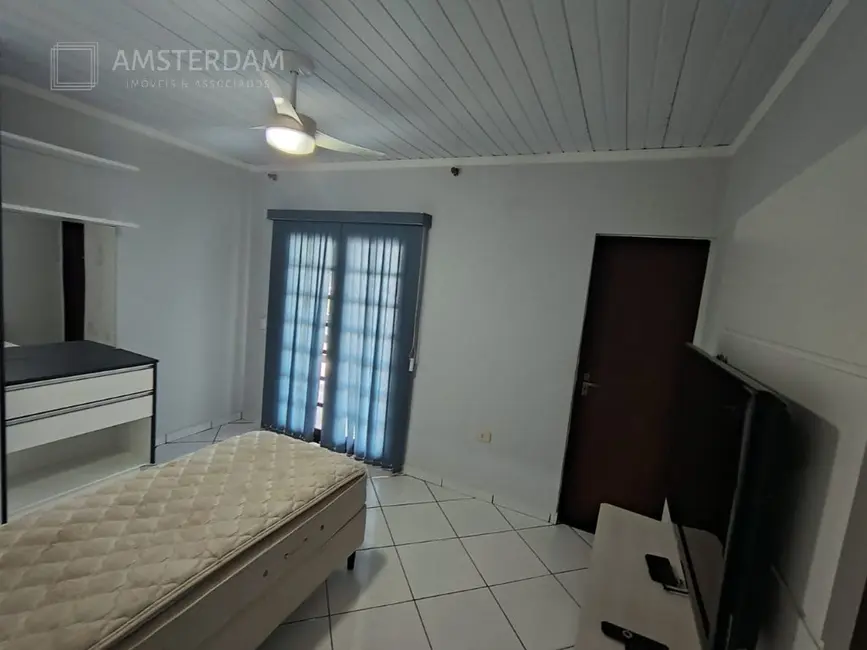 Foto 4 de Casa com 2 quartos à venda, 127m2 em Bertioga - SP