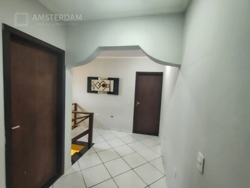 Foto 8 de Casa com 2 quartos à venda, 127m2 em Bertioga - SP