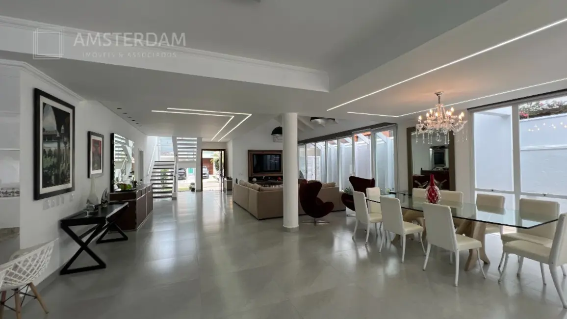 Foto 8 de Casa de Condomínio com 5 quartos para alugar, 500m2 em Bertioga - SP