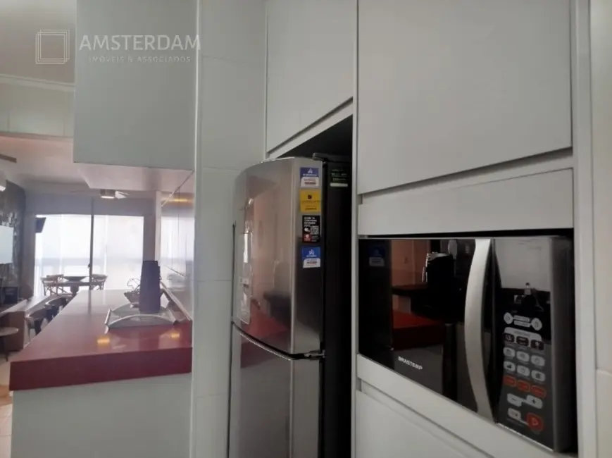 Foto 7 de Apartamento com 3 quartos à venda, 106m2 em Bertioga - SP