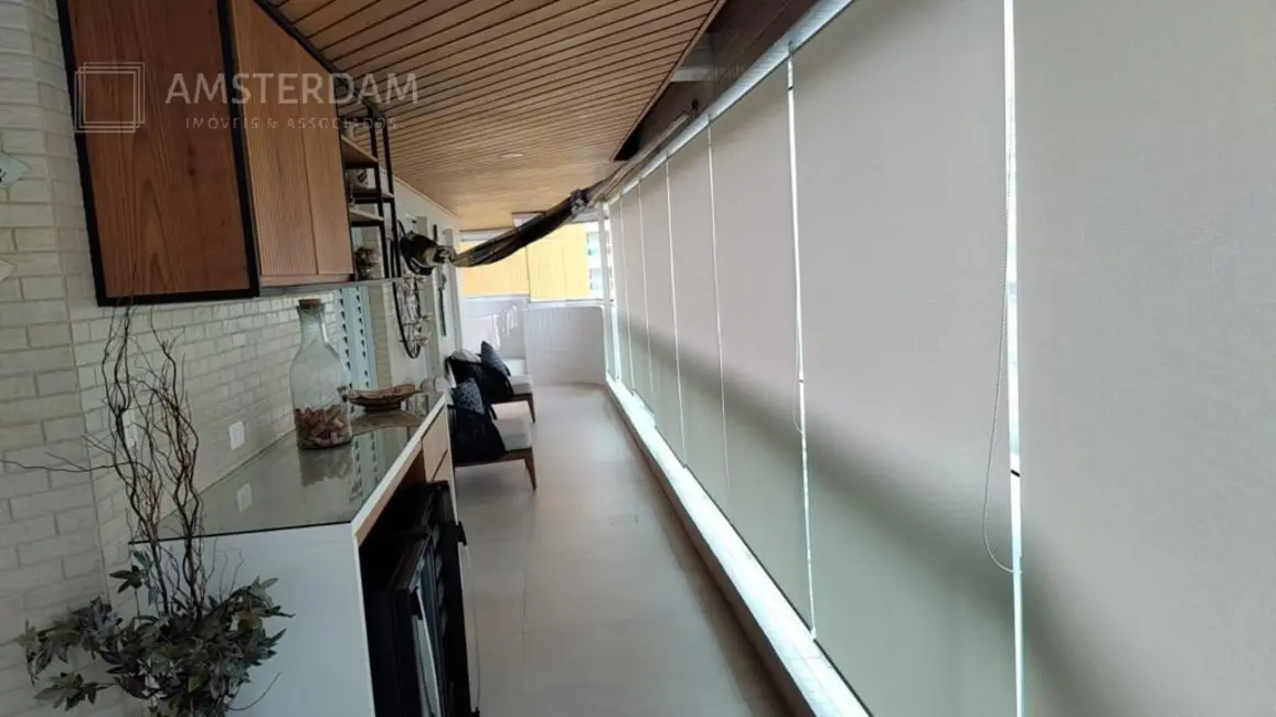 Foto 6 de Apartamento com 4 quartos à venda, 160m2 em Bertioga - SP