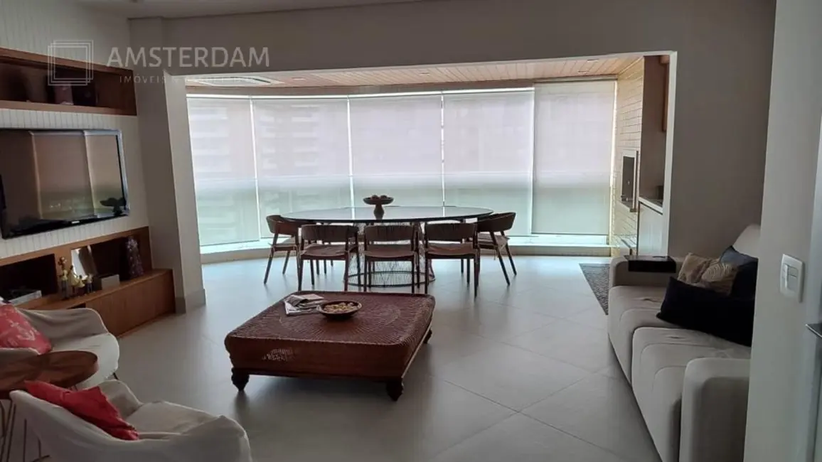 Foto 3 de Apartamento com 4 quartos à venda, 160m2 em Bertioga - SP