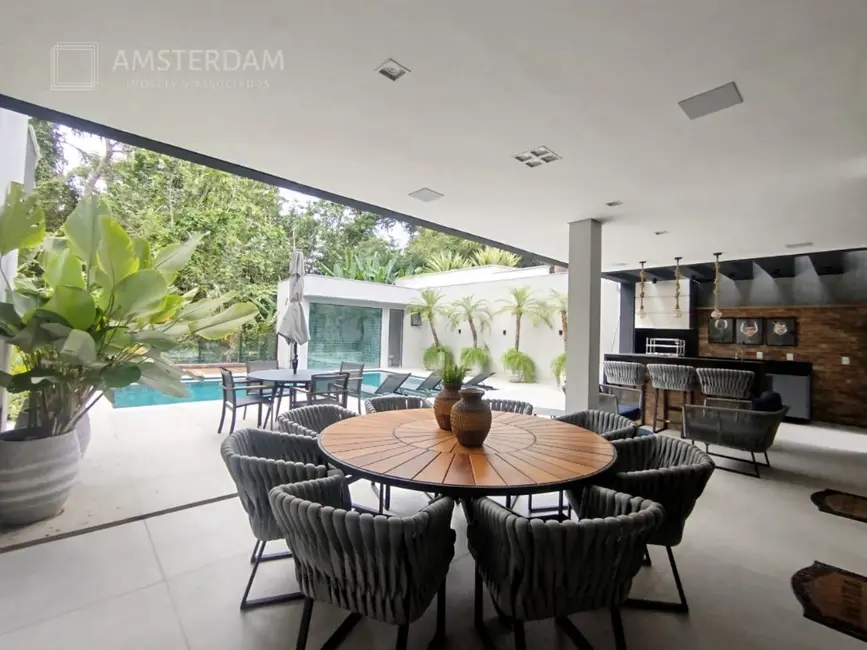 Foto 3 de Casa de Condomínio com 6 quartos à venda, 467m2 em Bertioga - SP