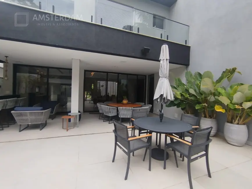 Foto 4 de Casa de Condomínio com 6 quartos à venda, 467m2 em Bertioga - SP