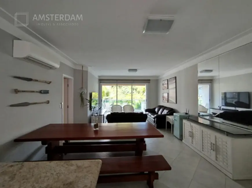 Foto 5 de Apartamento com 4 quartos à venda, 143m2 em Bertioga - SP