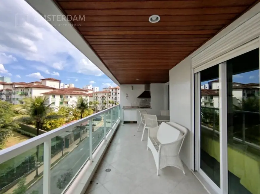 Foto 3 de Apartamento com 4 quartos à venda, 143m2 em Bertioga - SP