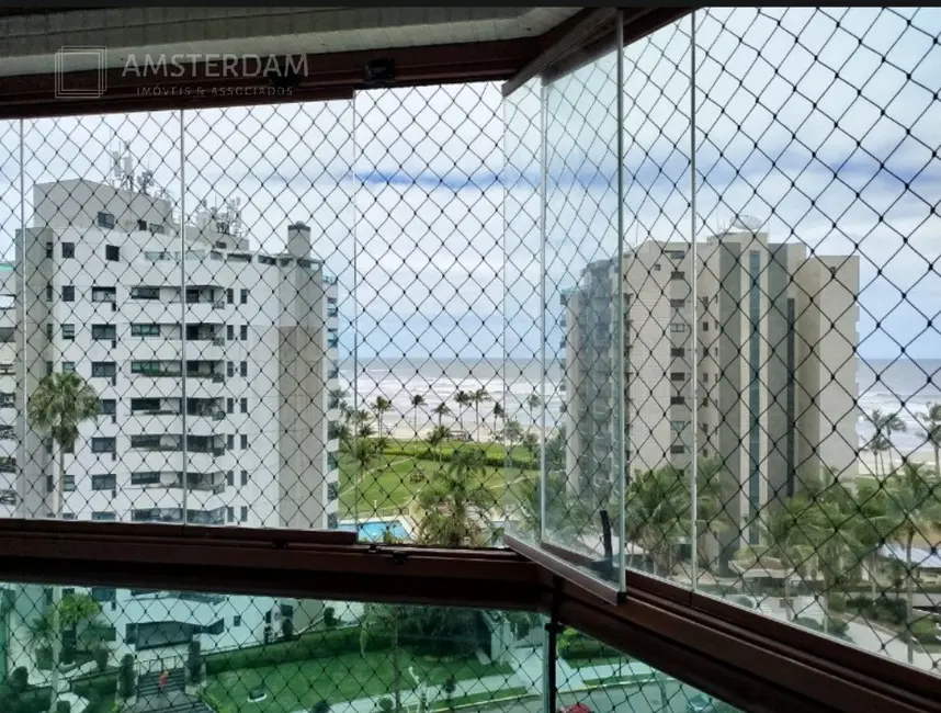 Foto 1 de Apartamento com 4 quartos à venda, 195m2 em Bertioga - SP