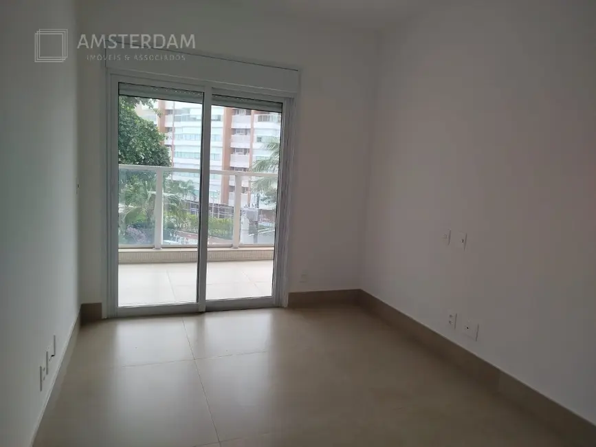 Foto 8 de Apartamento com 3 quartos à venda, 127m2 em Bertioga - SP