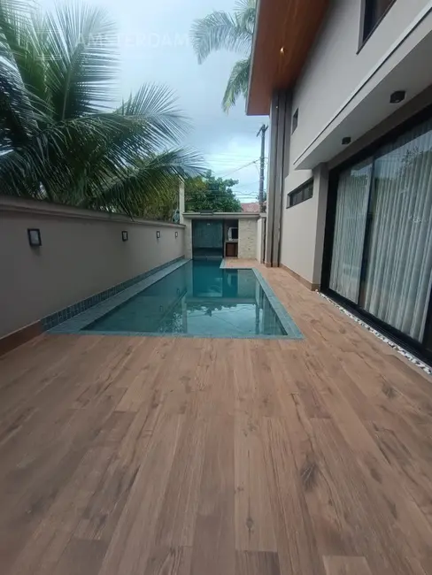 Casa de Condomínio com 5 quartos à venda, 350m2 em Bertioga - SP - imagem 6 Foto 6 de Casa de Condomínio com 5 quartos à venda, 350m2 em Bertioga - SP