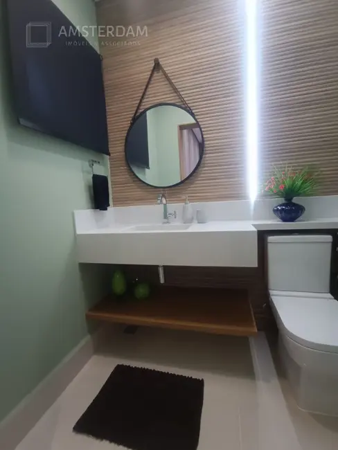 Casa de Condomínio com 5 quartos à venda, 350m2 em Bertioga - SP - imagem 4 Foto 4 de Casa de Condomínio com 5 quartos à venda, 350m2 em Bertioga - SP