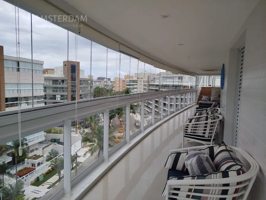 Foto 4 de Apartamento com 4 quartos à venda, 143m2 em Bertioga - SP