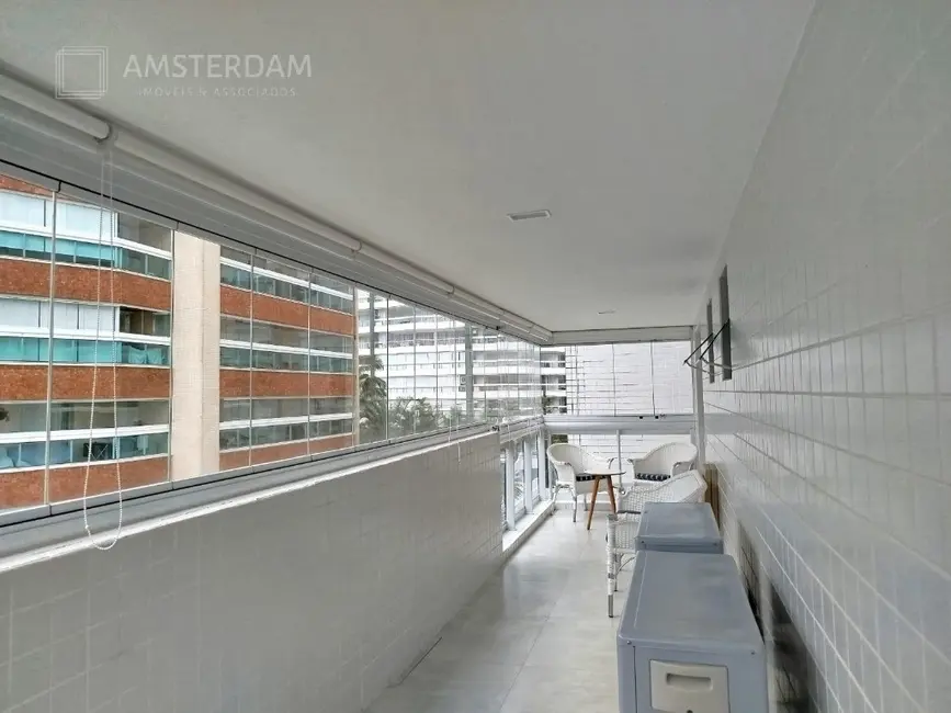 Foto 4 de Apartamento com 3 quartos à venda, 160m2 em Bertioga - SP