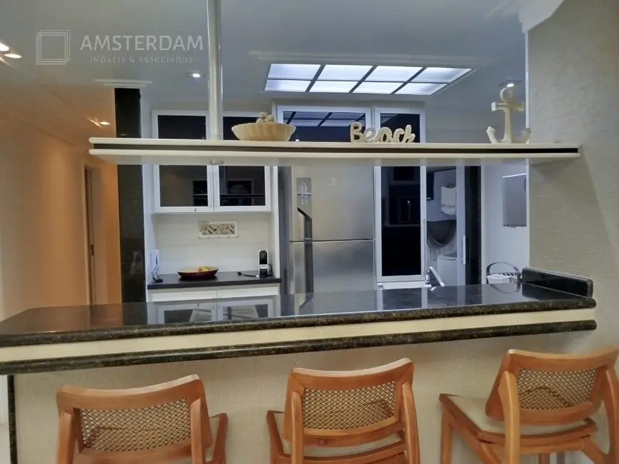 Foto 5 de Apartamento com 4 quartos à venda, 124m2 em Bertioga - SP