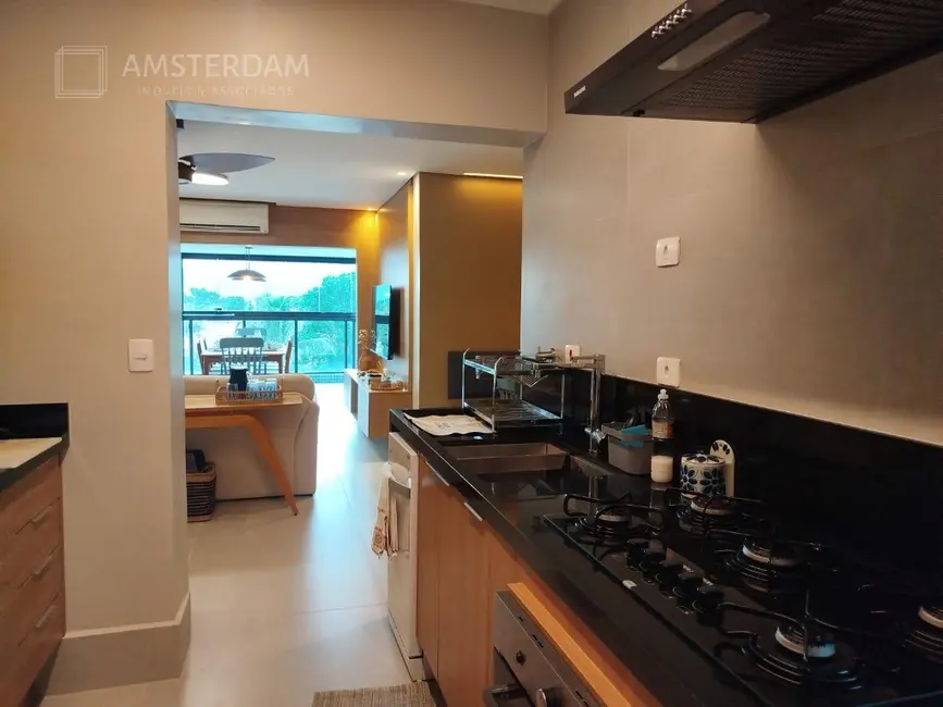 Foto 8 de Apartamento com 4 quartos à venda, 146m2 em Bertioga - SP