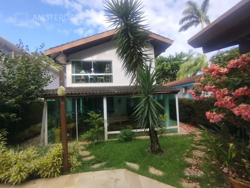 Foto 2 de Casa de Condomínio com 4 quartos à venda, 210m2 em Bertioga - SP