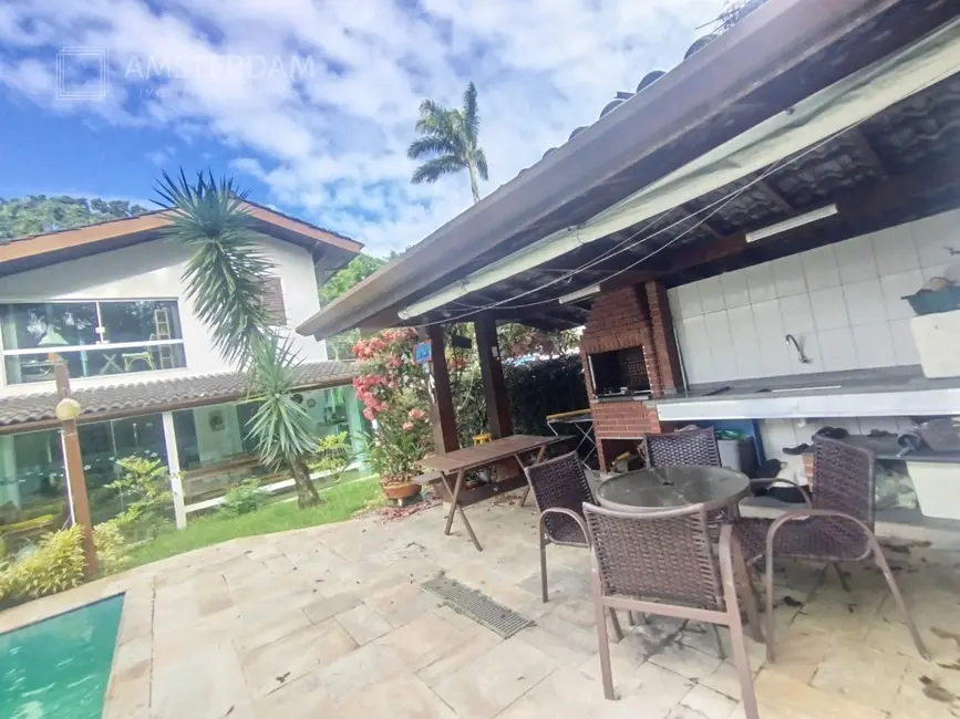 Foto 5 de Casa de Condomínio com 4 quartos à venda, 210m2 em Bertioga - SP