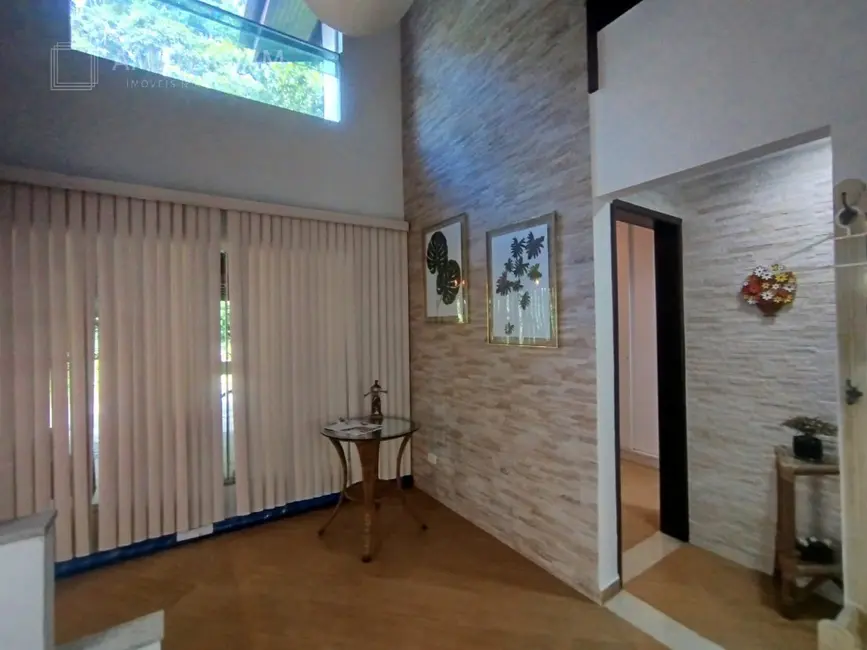 Foto 8 de Casa de Condomínio com 4 quartos à venda, 210m2 em Bertioga - SP