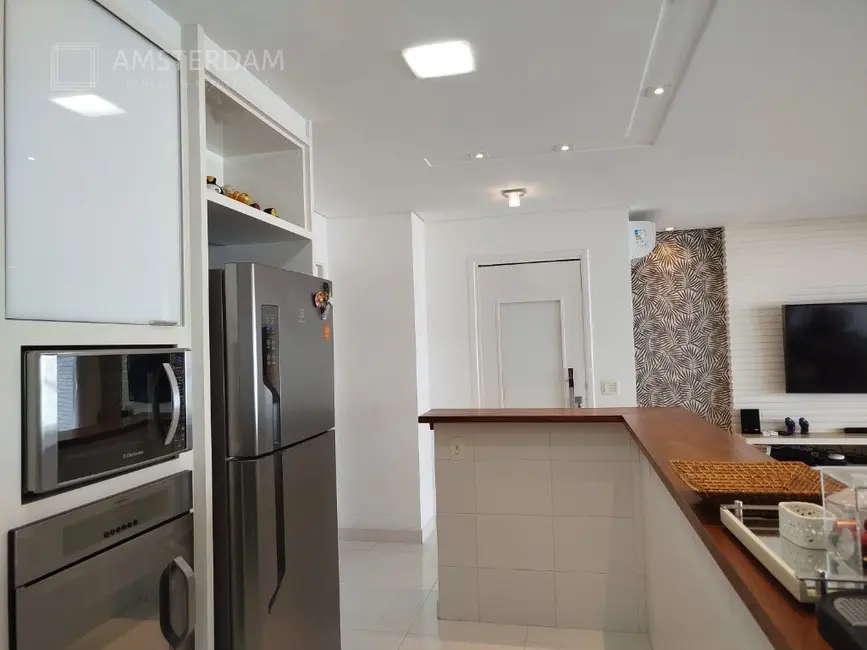 Foto 8 de Apartamento com 3 quartos à venda, 147m2 em Bertioga - SP