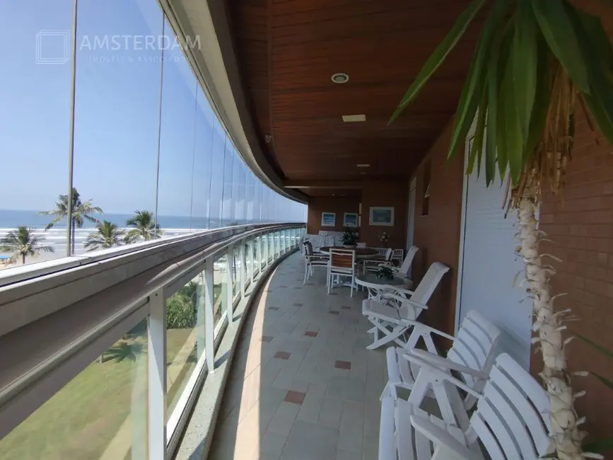 Foto 2 de Apartamento com 4 quartos à venda, 240m2 em Bertioga - SP